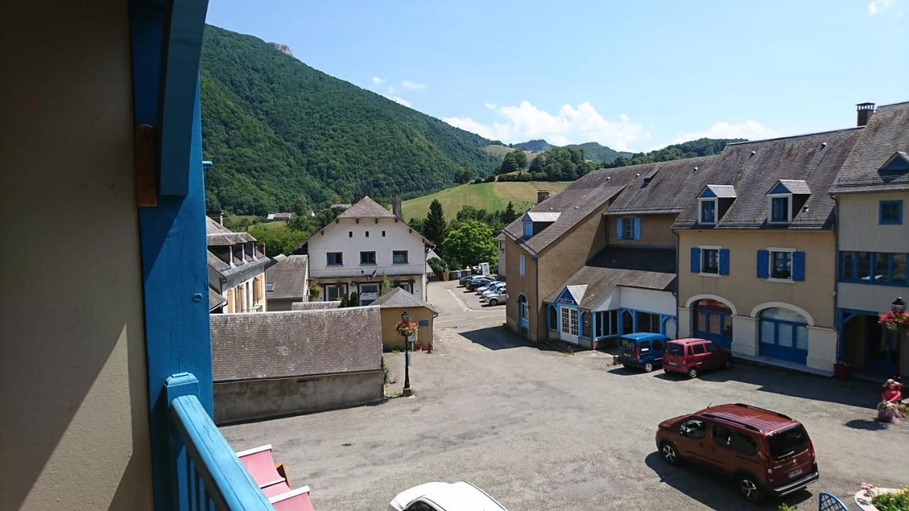 Joli Avec Balcon Donnant Sur La Montagne Apartment